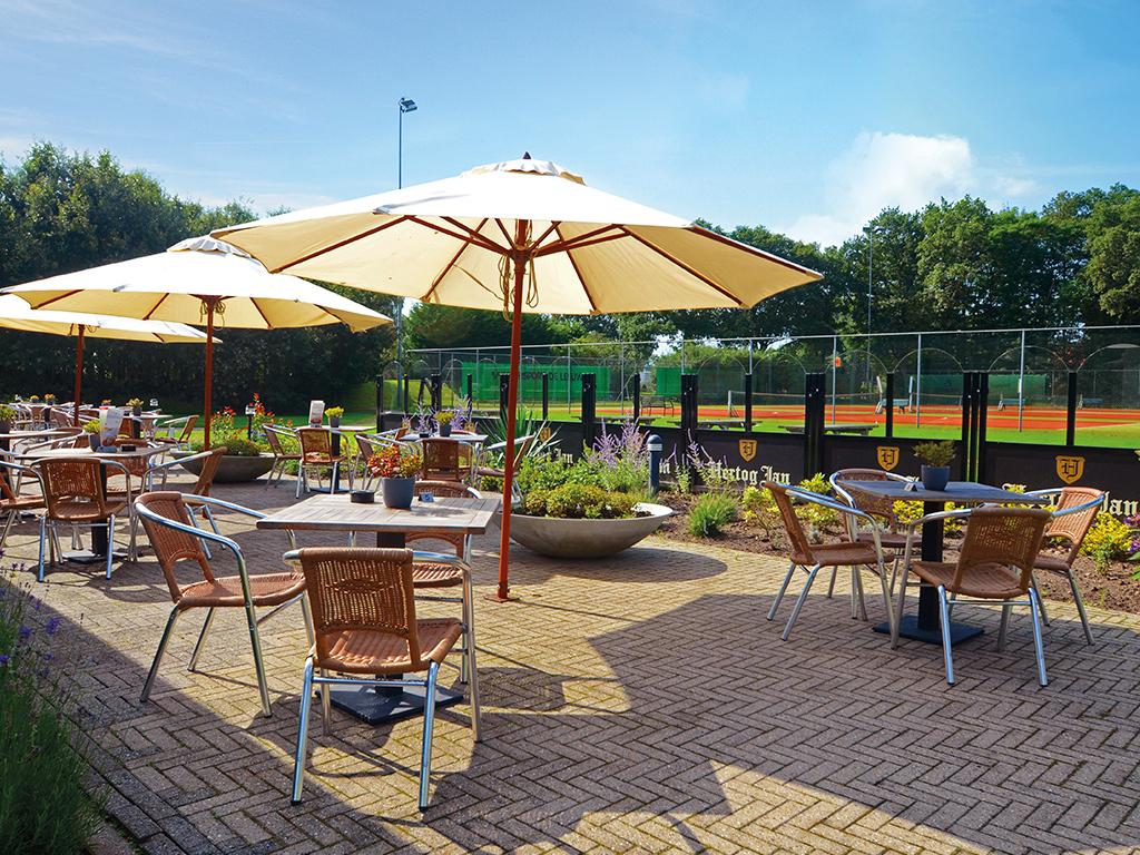 Fletcher Hotel Restaurant Heidehof Heerenveen Esterno foto